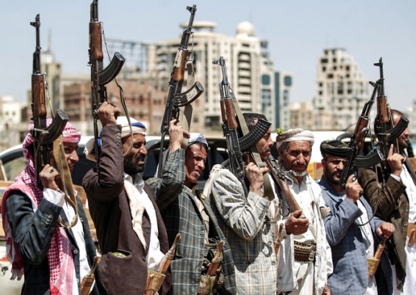 جماعة الحوثي تعلن مقتل اثنين من ضباطها في معارك مع القوات الحكومية