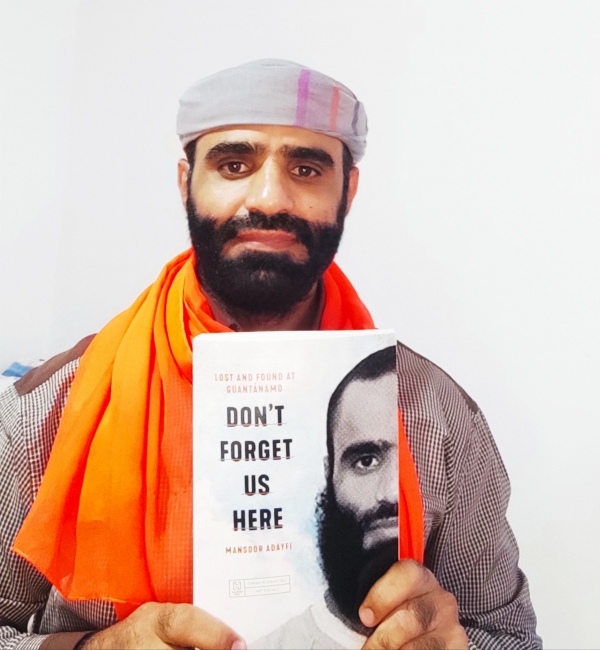 معتقل يمني يروي أهوال سجن "غوانتانامو"