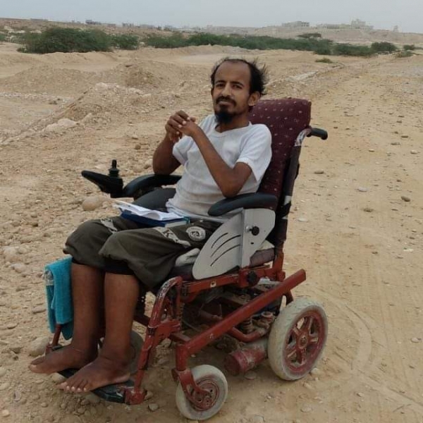 زيد الخير”... فنان من المهرة يطلق نداء استغاثة "مازلت حياً وتقدرون أن تنقذوني"