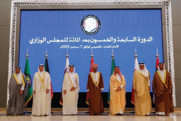 "الوزاري الخليجي" يرحب بجهود عُمان لإحياء العملية السياسية باليمن