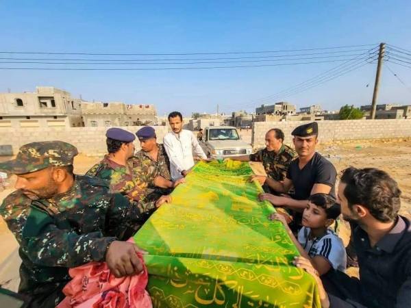 المهرة.. تشييع ضابط توفي أثناء مهمته في إنقاذ أطفال متضررين من إعصار تيج