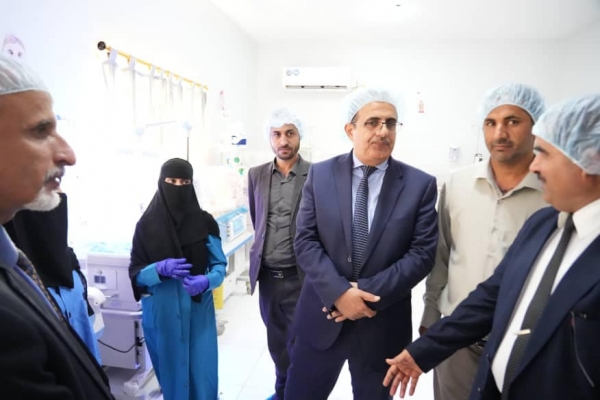 وزير الصحة يتفقّد أوضاع القطاع الصحي بمحافظة مارب