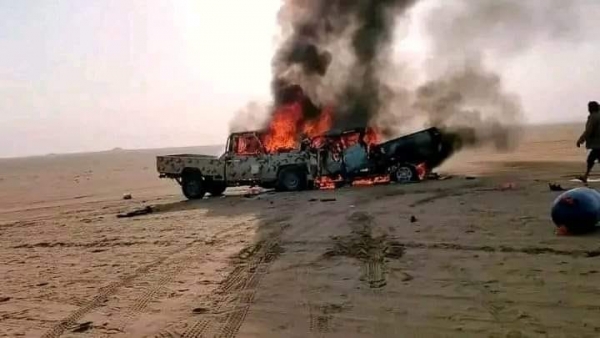 وفاة 14 شخصاً بينهم جنود بحادث مروري مروع بصحراء الجوف