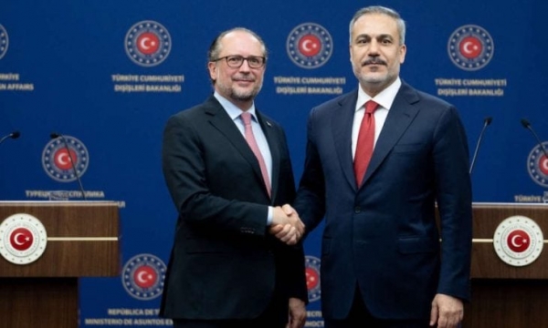 وزير الخارجية التركي هاكان فيدان مع نظيره النمساوي ألكسندر شالنبرج
