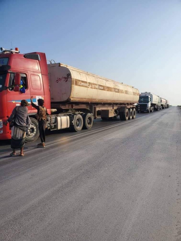 شبوة...حتجاز ناقلات النفط المخصصة لكهرباء عدن ومنعها من دخول ميناء النشيمة النفطي