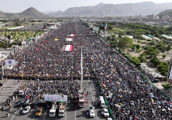 جماهير حاشدة في صنعاء