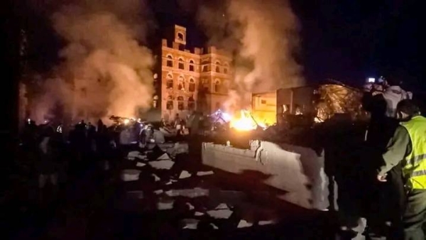 غارات أميركية تستهدف سوقاً شعبياً وسط صنعاء وتسفر عن قتلى وجرحى مدنيين