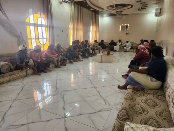 لجنة الاعتصام بسيحوت والمسيلة تحذر من خطورة قوات "درع الوطن" على المهرة لجنة الاعتصام بسيحوت والمسيلة تحذر من خطورة قوات "درع الوطن" على المهرة