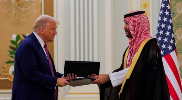 ترامب يضمن استثمارًا سعوديًا بـ600 مليار دولار ترامب يضمن استثمارًا سعوديًا بـ600 مليار دولار