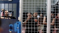الصليب الأحمر يعلن استمرار تعليق زيارات المعتقلين الفلسطينيين