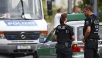 الشرطة الألمانية تعتقل شخصين على صلة بحادث طعن غربي البلاد