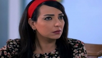 الممثلة السورية أمل عرفة تنسحب من "حارة القبة" وتهاجم المنتجين