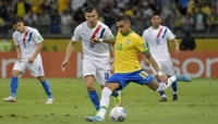 البرازيل تسحق باراغواي 4-صفر في تصفيات كأس العالم