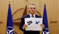 أعضاء الناتو يوقّعون بروتوكولات انضمام فنلندا والسويد للحلف
