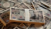 الين الياباني يسجل أدنى مستوى أمام الدولار منذ ربع قرن