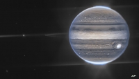 تلسكوب "جيمس ويب" الفضائي يلتقط صورا لكوكب المشتري