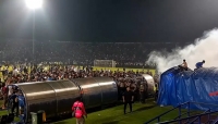 مقتل 127 شخصاً جراء أحداث شغب بمباراة لكرة القدم في الدوري الإندونيسي