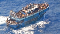القاهرة: نتابع غرق مركب يقل مصريين قبالة سواحل اليونان