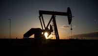 أسعار النفط تواصل مكاسبها بعد تراجع مخزونات الخام الأمريكية