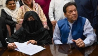 محكمة باكستانية تقضي بعدم شرعية الزواج الثالث لعمران خان