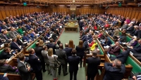 البرلمان البريطاني يصادق على "وقف إطلاق نار إنساني فورا" بغزة