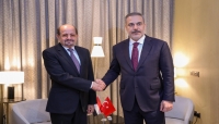 وزير الخارجية يبحث مع نظيره التركي تطوير العلاقات الثنائية