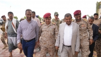 وزير الدفاع يتفقّد الوحدات العسكرية بمحافظة المهرة