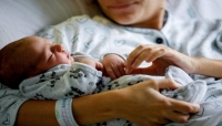 دراسة: الأطفال المولودون بعد حمل بمساعدة طبية لا يواجهون خطرا إضافيا للسرطان