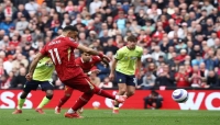 ليفربول يواصل السير نحو الفوز بلقب الدوري الإنجليزي